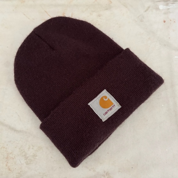Carhartt Knit Cuffed Beanie, Blackberry - Picture 1 of 4